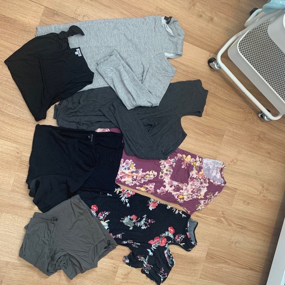 Banana Republic Tops - SZ XL 🎉NOT SO MYSTERY BUNDLE🎉